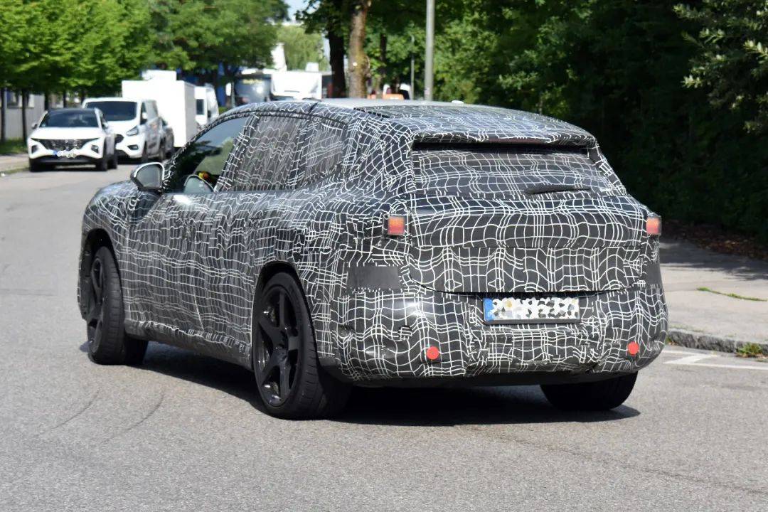 Taycan Turbo GT升級(jí)套件,和SU7 Ultra一決高下?