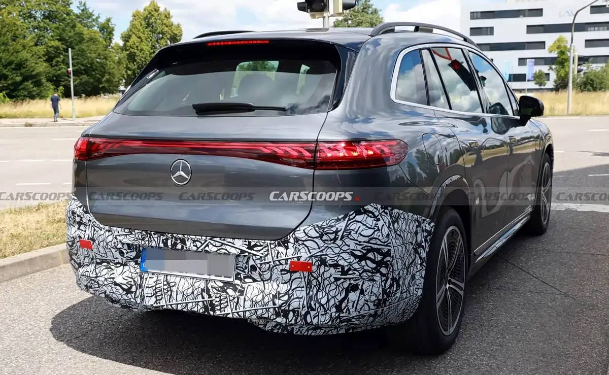 外觀/內(nèi)飾/續(xù)航迎升級 新款奔馳EQS SUV諜照曝光