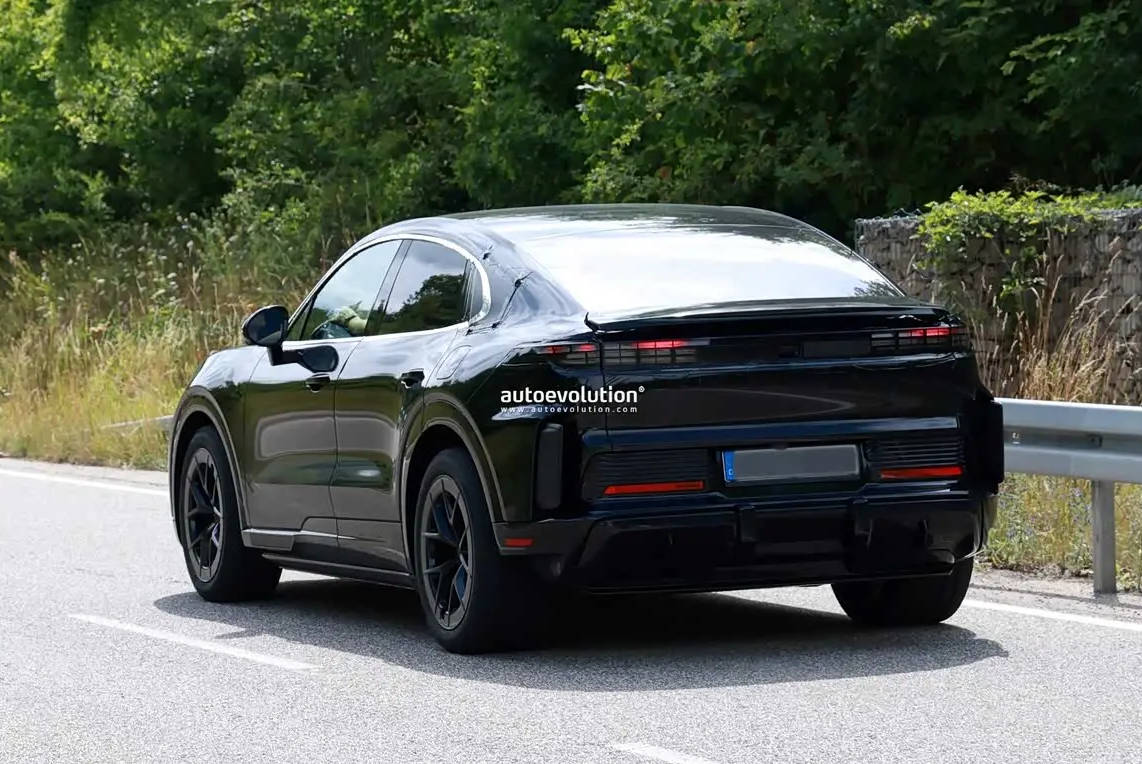 預計2025年底正式發(fā)布 全新保時捷Cayenne Coupe EV最新諜照曝光