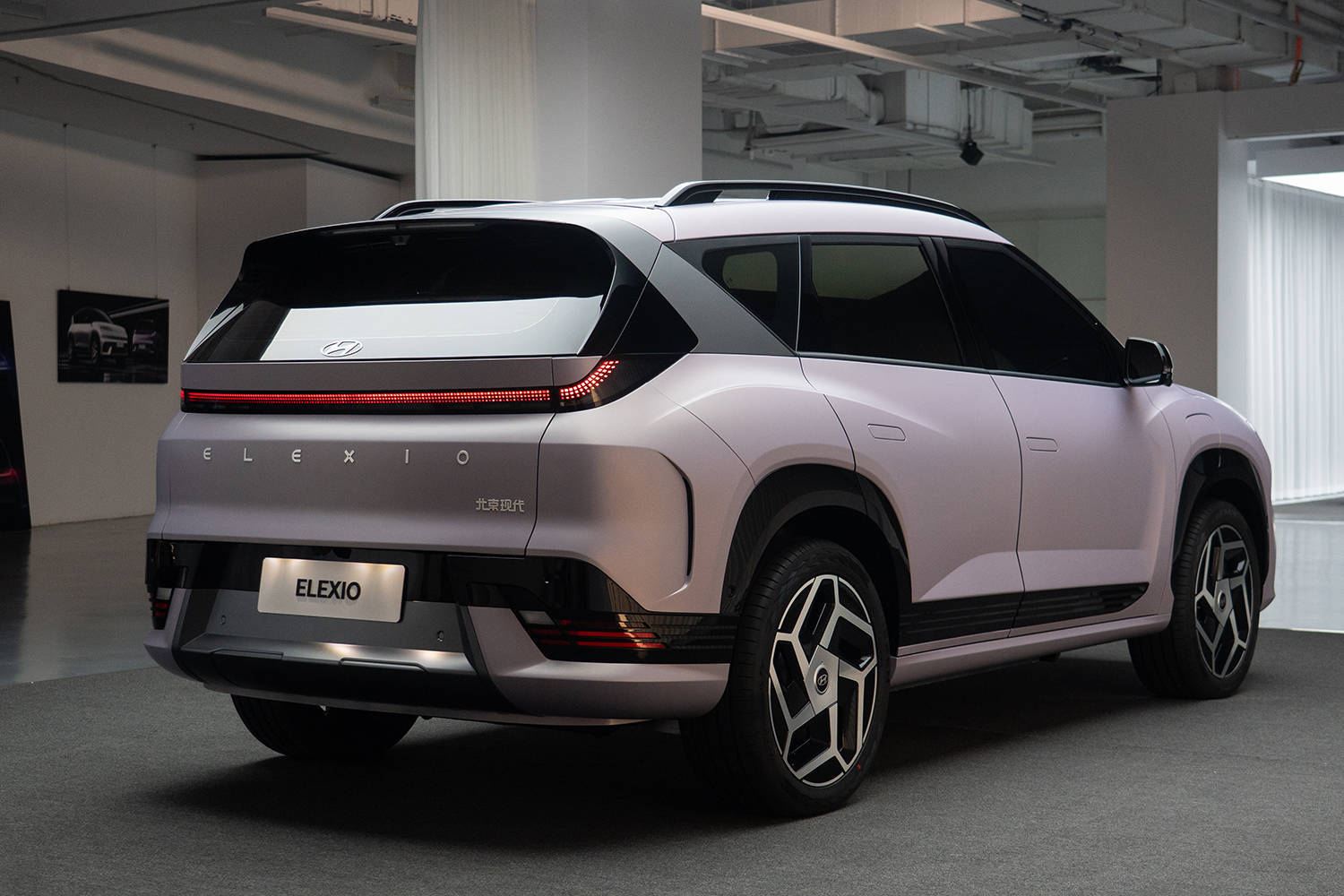 最終定名EO 北京現(xiàn)代首款純電SUV將于9月上市