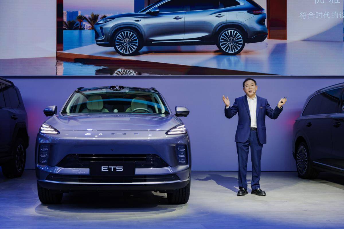 星途ET5成都全球首秀:年輕家庭智慧安全SUV新選擇