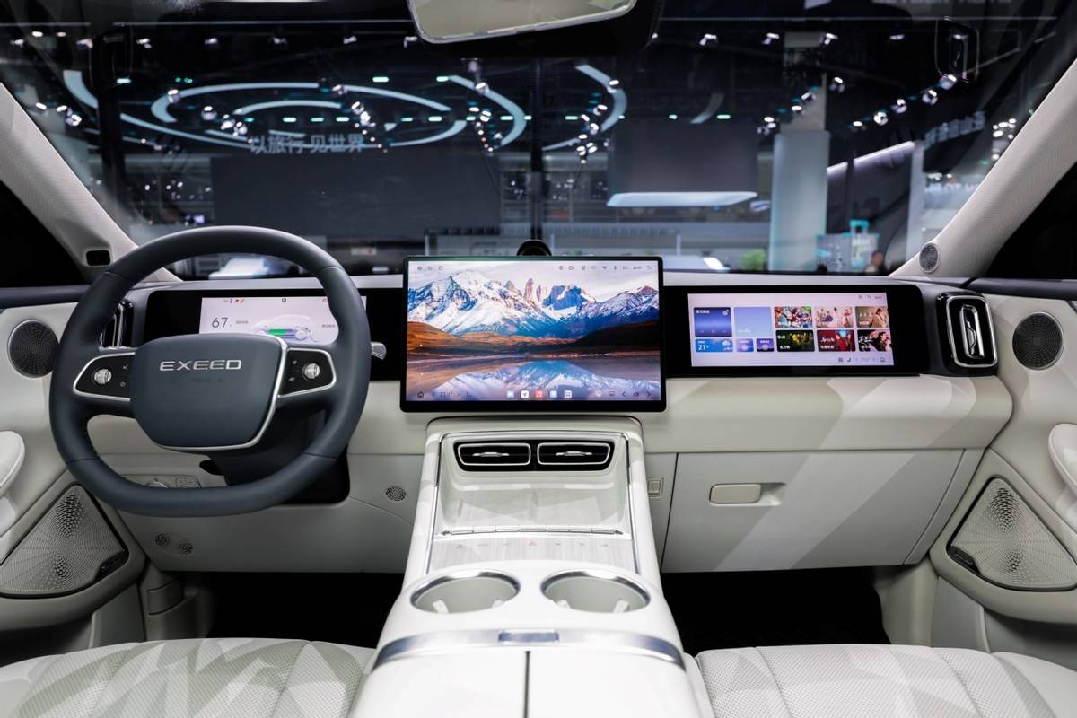 星途ET5成都全球首秀:年輕家庭智慧安全SUV新選擇