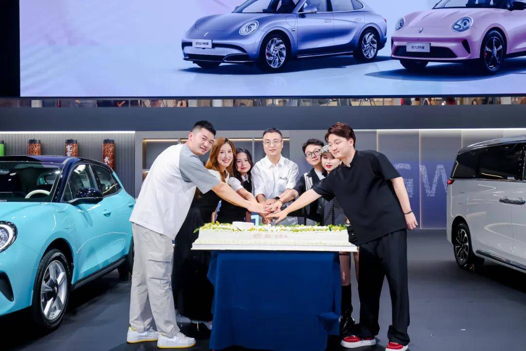 從52萬(wàn)用戶到時(shí)代經(jīng)典,歐拉的初心是陪伴