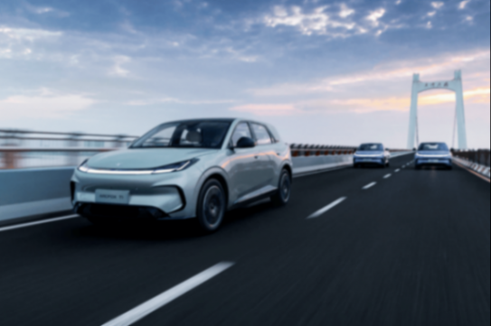 小車“大”作沒顧慮,極狐T1上市售 6.28萬起