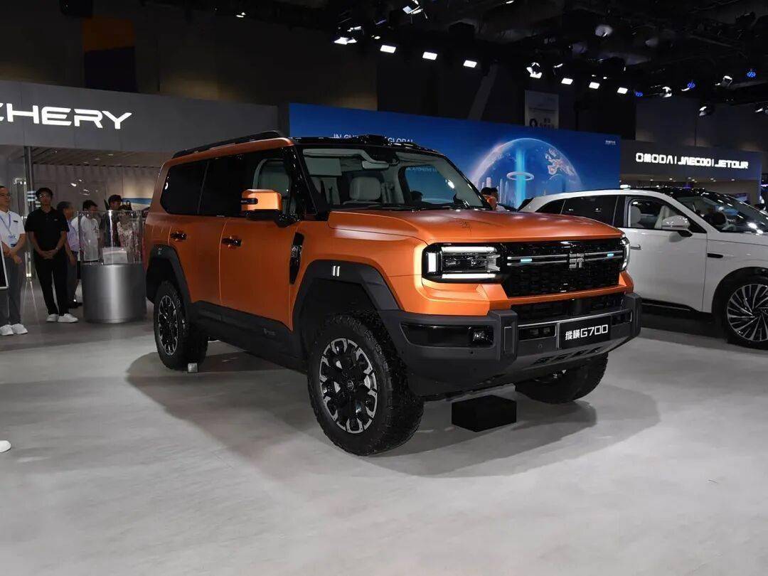 捷途汽車旗下捷途縱橫G700正式預售,新車共推出4款車型,預售價區間為34.99-42.99萬元