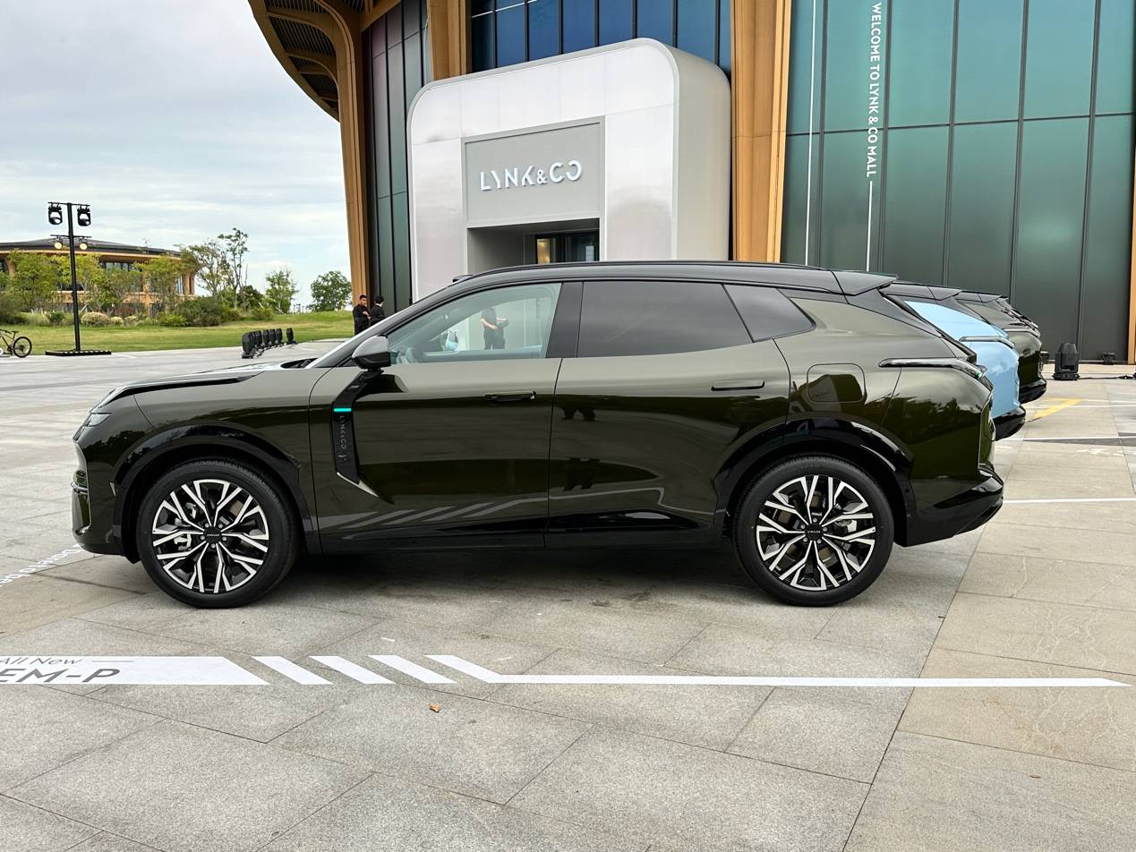 全新領克08EM-P上市限時價15.98萬元起