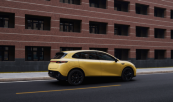 零跑汽車旗下全新車型——零跑Lafa5正式在國內亮相,并首度公布內飾布局