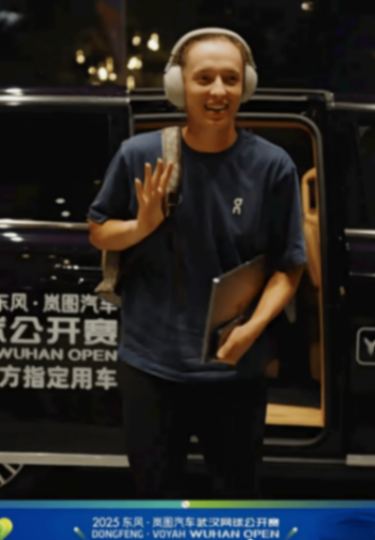 當一眾車企苦尋營銷法典之際 即將港股上市的嵐圖攜武網開啟“雙增長”加速器