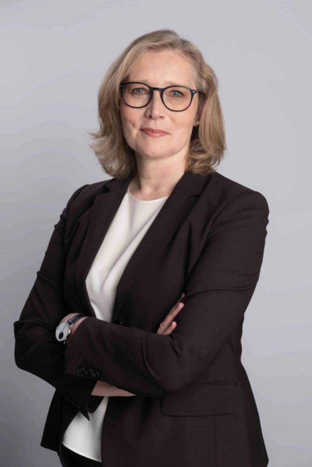 無(wú)獨(dú)有多,對(duì)財(cái)務(wù)專家委以重任的車企不止東風(fēng)