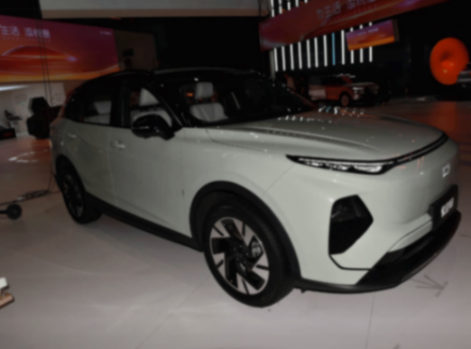 銷量突飛猛進,卻暗藏危機,未來之路一汽奔騰如何走?