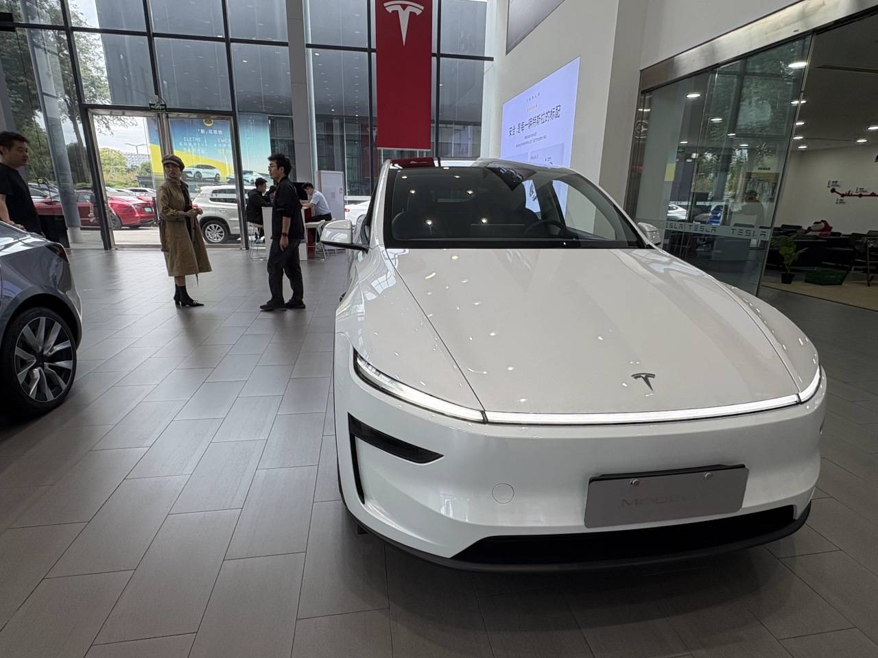 四川以舊換新補(bǔ)貼最后24小時(shí):成都車市上演“末班車”爭(zhēng)奪戰(zhàn)