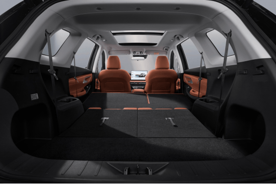 7座版長(zhǎng)安CS75PRO正式上市 限時(shí)7.59萬起