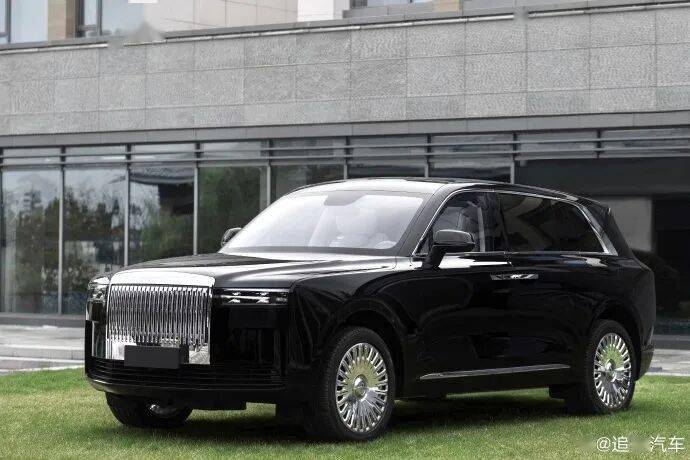 追覓新車驚現添越附體,賓利本尊被噎得說不出話