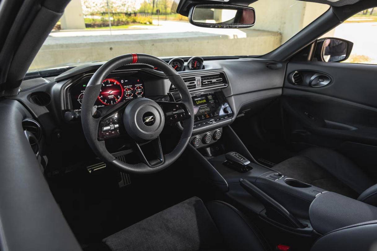 日產Z Nismo引入國內,海外評價一般?2009年的老平臺