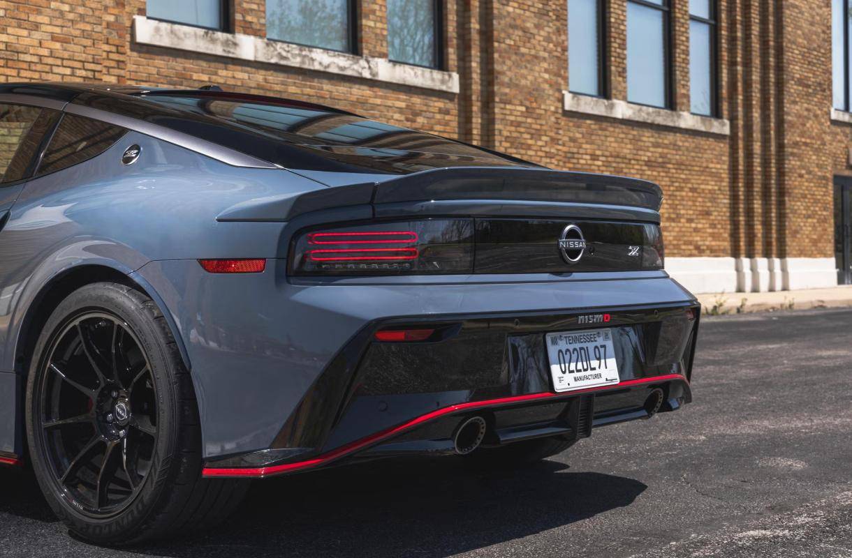 日產Z Nismo引入國內,海外評價一般?2009年的老平臺