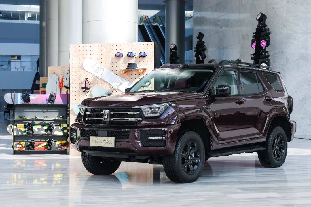 30.98萬元起,全新坦克400預售:舒適性和智能化是重點