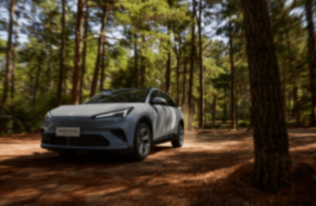 左手最擬人NOA,右手最像純電的增程,全新阿爾法T5上市10.98萬起