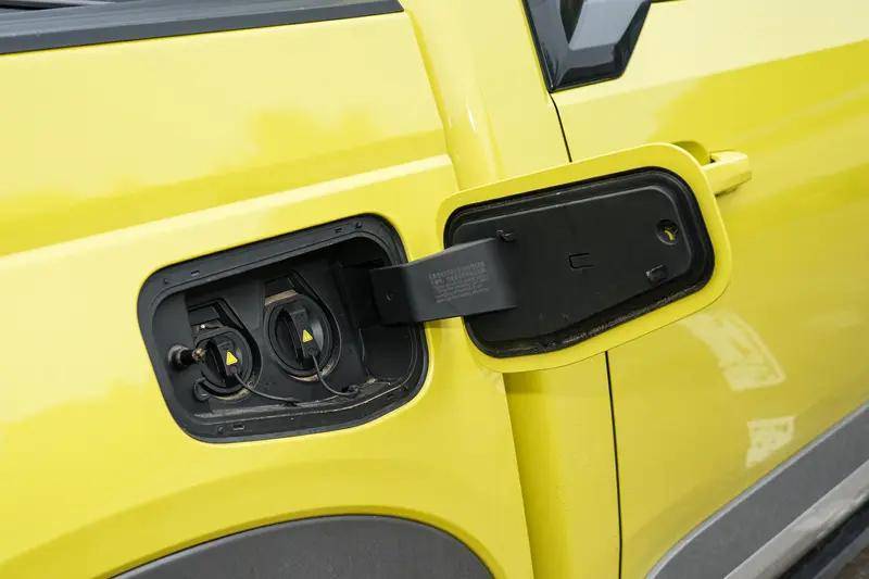 鄭州日產全新皮卡鋒坦Frontier Pro開啟預售 17.69萬起/三種動力可選