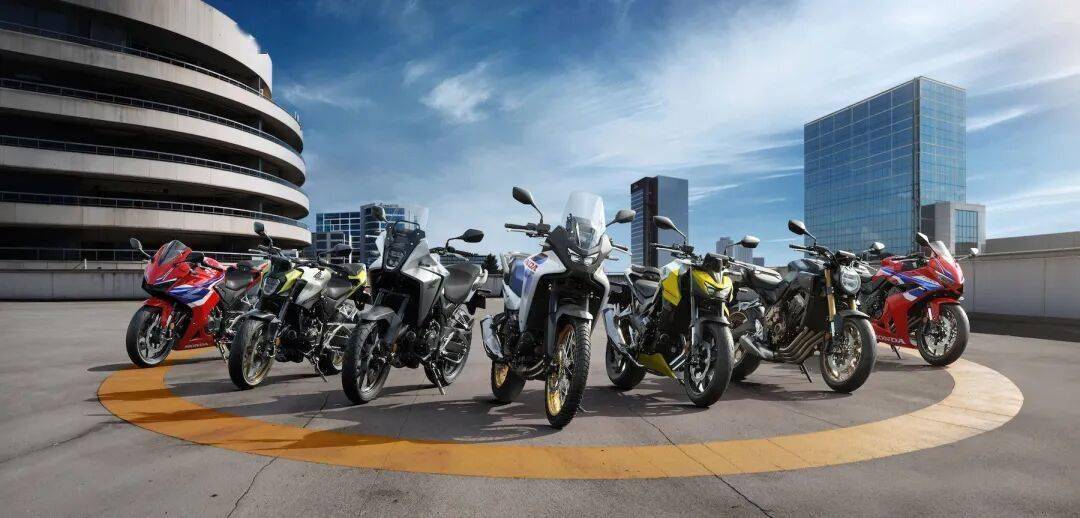 本田V3增壓發動機實車亮相!E-Clutch加速普及,多款新車登場