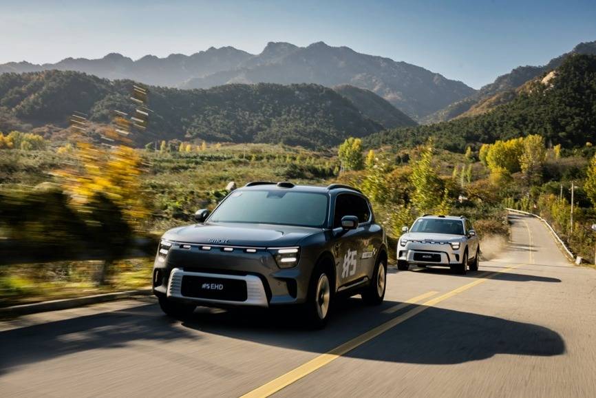 試駕smart #5 EHD:如何做到家用SUV的“全能平衡”?