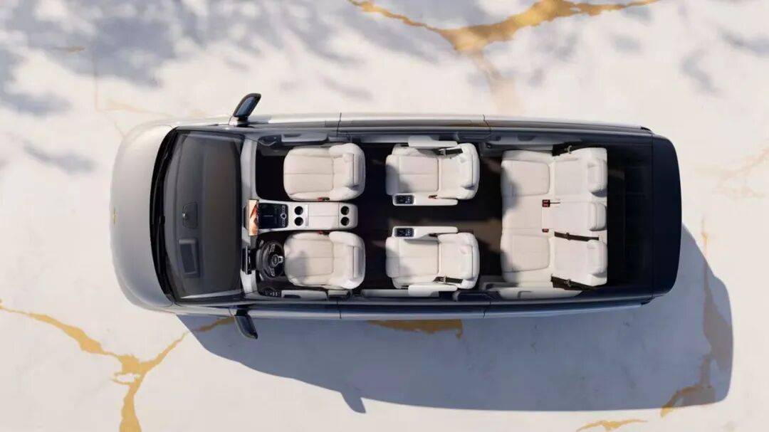 吉利銀河V900登場,高端MPV市場的“王炸”來了